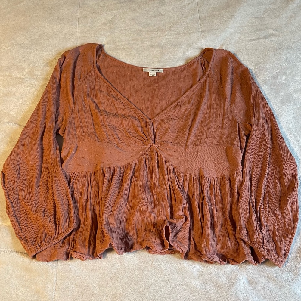 ✨American Eagle long sleeve top